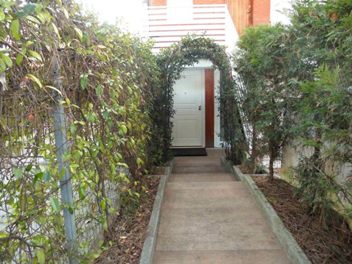 Appartamento trilocale in affitto in Viale Milano, Mare, Cervia