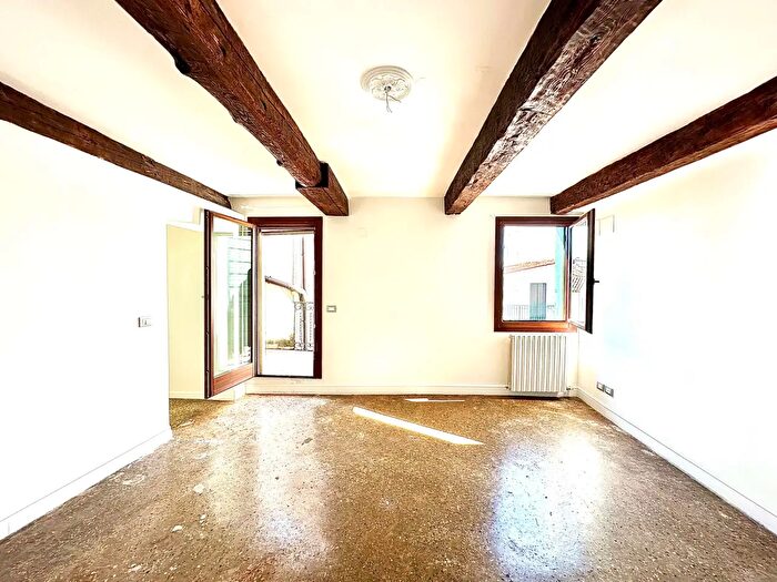 Appartamento con 5 locali in vendita in Cannaregio, Venezia