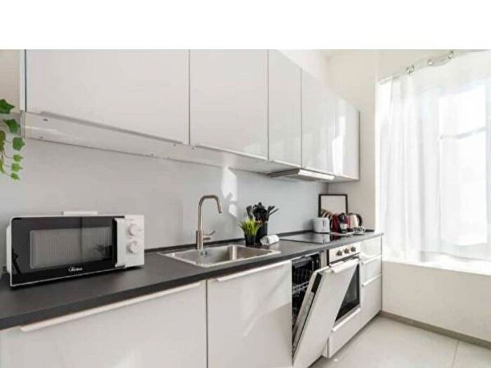 Appartamento bilocale in affitto in Via Costantino Baroni, Gratosoglio, Milano