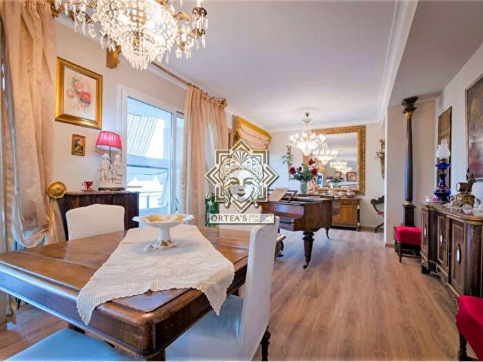 Casa con 6 locali in affitto in Via Torino, Borgata Santa Lucia, Siracusa