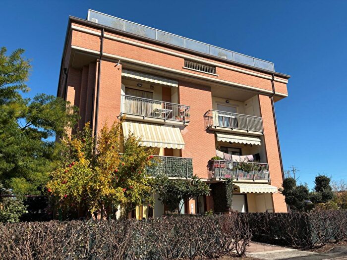 Appartamento trilocale in vendita in Via Guido Malizia, Bastia Umbra