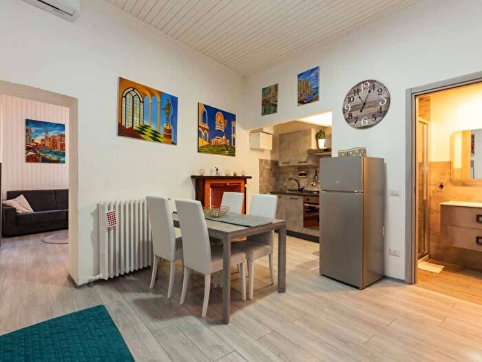 Appartamento bilocale in affitto in Corso di Porta Romana, Quadronno Crocetta, Milano