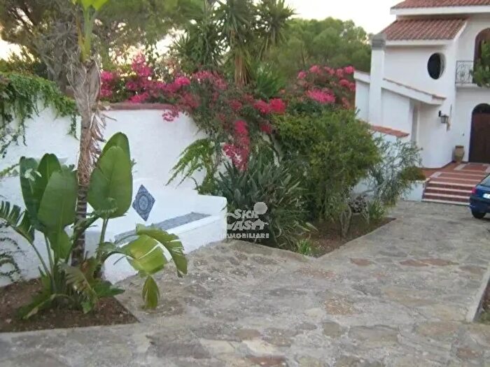 Casa trilocale in affitto in Marsala