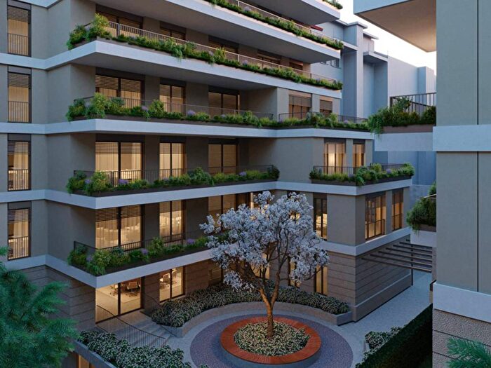 Appartamento bilocale in affitto in Via Giuseppe Compagnoni, Plebisciti Susa, Milano