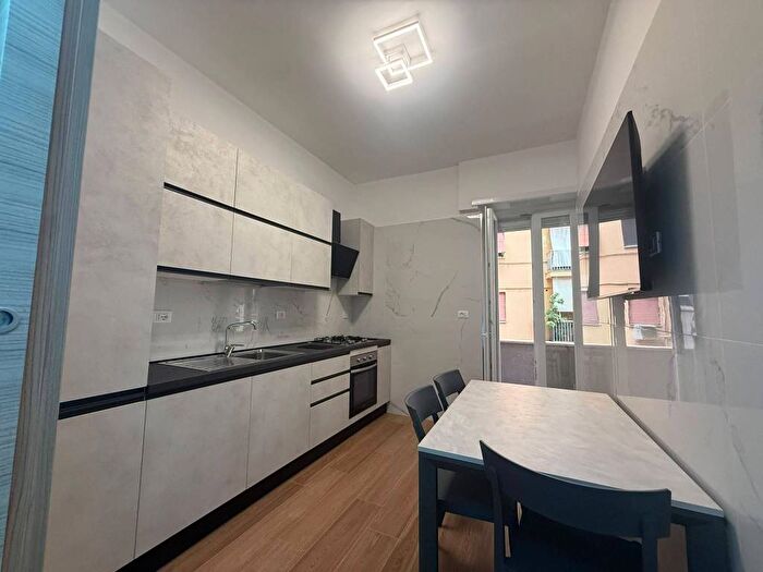 Appartamento trilocale in affitto in Via di Casal Bertone, Casal Bertone, Roma