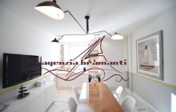 Appartamento bilocale in affitto in Via Giuseppe Mazzini, Centro, Forte dei Marmi