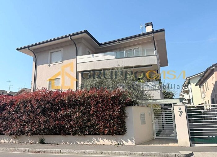 Appartamento trilocale in affitto in Via Gorizia, Centro, Cernusco sul Naviglio