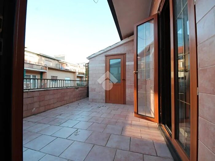 Appartamento trilocale in vendita in Via della Tesa, Trieste