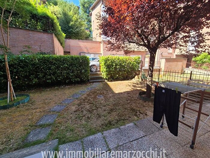 Appartamento con 6 locali in vendita in Via Gaetano Donizetti, Siena