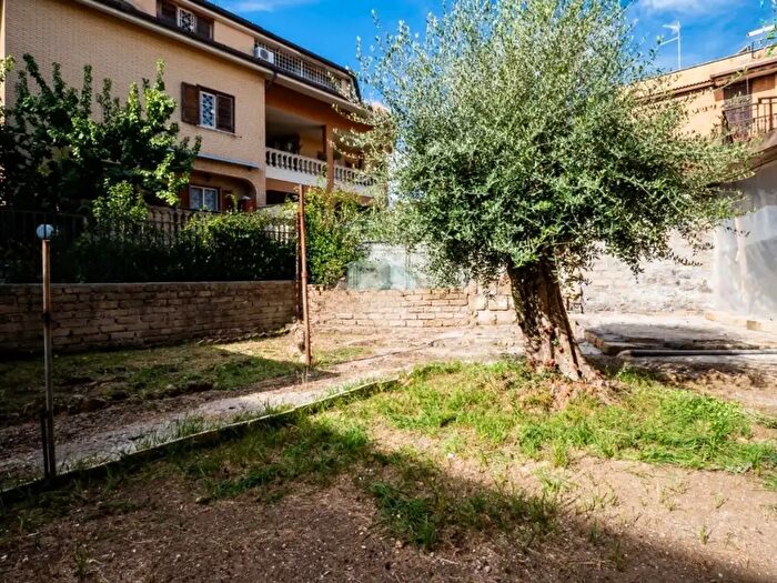 Appartamento bilocale in vendita in Via Dante Alighieri, Fonte Nuova