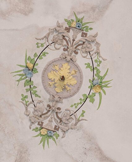 Casa con 8 locali in vendita in Via Luigi Pirandello, SantAlfio