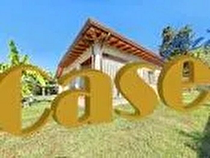 Casa con 9 locali in vendita in Massarosa