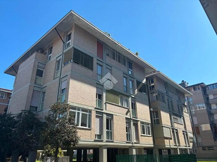 Appartamento trilocale in vendita in Via Passariano, Udine