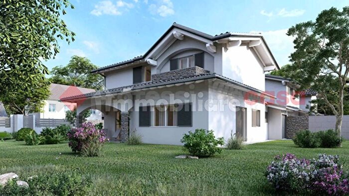 Casa con 5 locali in vendita in Via Trento, Magnago