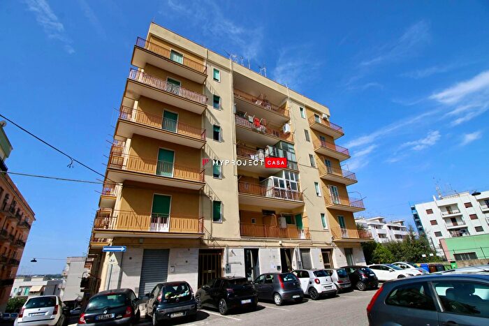 Appartamento bilocale in vendita in Via Giuseppe Testa, Martina Franca