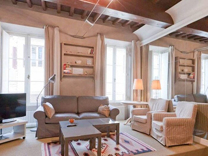 Appartamento monolocale in affitto in Via della Croce, Spagna, Roma