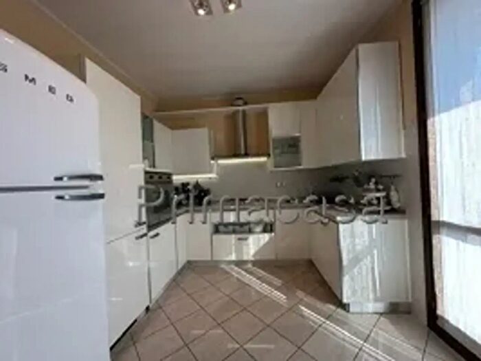 Appartamento trilocale in affitto in Novellara