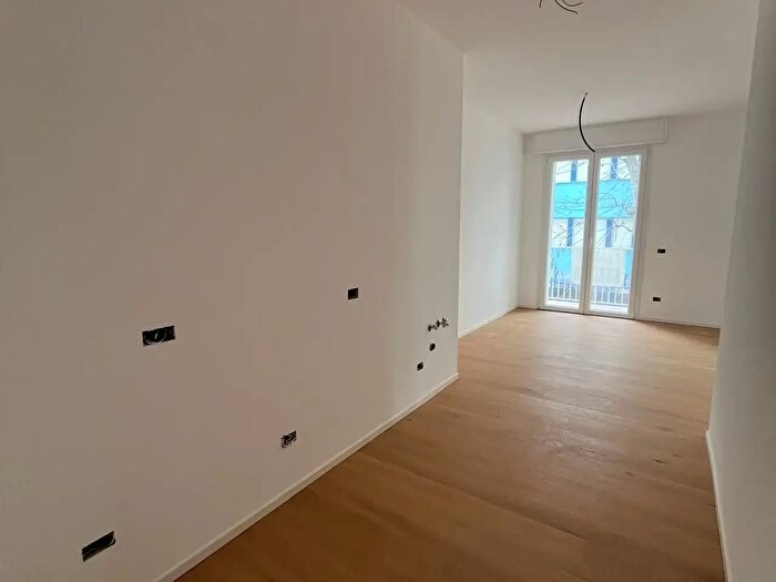 Appartamento trilocale in vendita in Via Albio Tibullo, BellariaIgea Marina