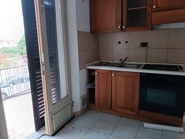 Casa quadrilocale in vendita in Via Fosso Nuovo, Pontedera