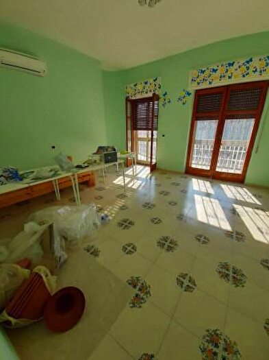 Appartamento con 5 locali in vendita in Via Roma Snc, Somma Vesuviana