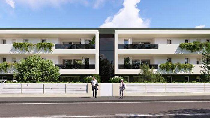 Appartamento con 5 locali in vendita in Via Chiesa, Stra