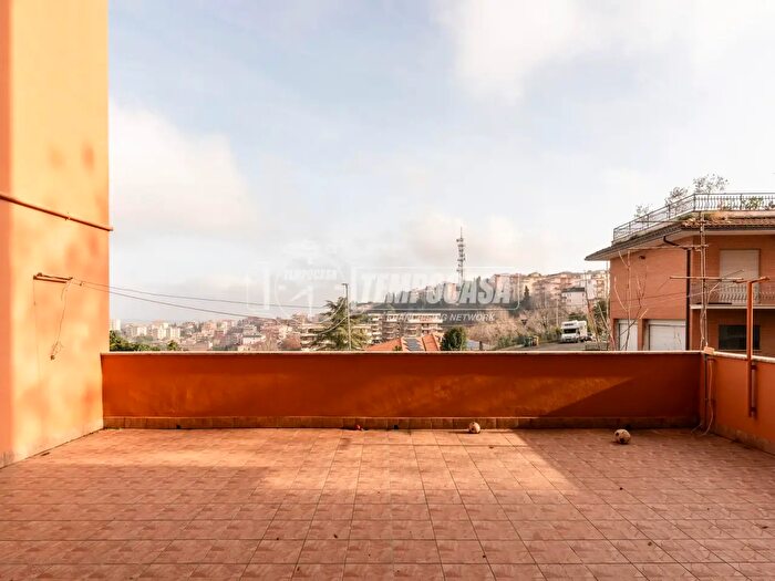Appartamento quadrilocale in vendita in Via Carlo Sorcinelli, Macerata