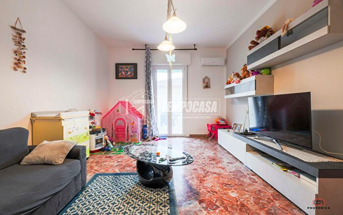 Appartamento quadrilocale in vendita in Via XIV Aprile, Imola