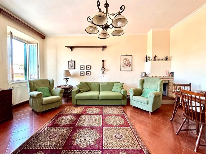 Appartamento bilocale in vendita in Via Giuseppe Garibaldi, Rignano Flaminio