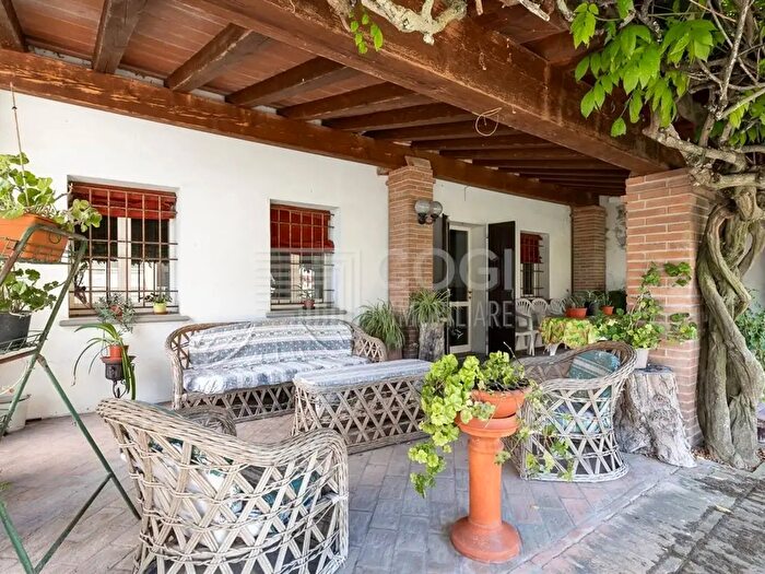 Casa quadrilocale in vendita in Via Provinciale Lugo, Solarolo