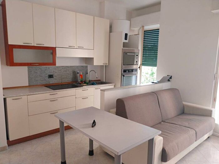 Appartamento monolocale in affitto in Via Luigi Ornato, Niguarda, Milano