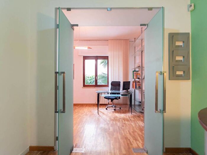 Appartamento bilocale in affitto in Via Montedonzelli, Arenella, Napoli