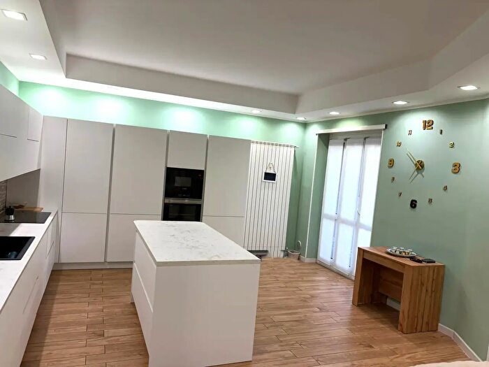 Appartamento quadrilocale in vendita in Piazza Kennedy, Beinasco