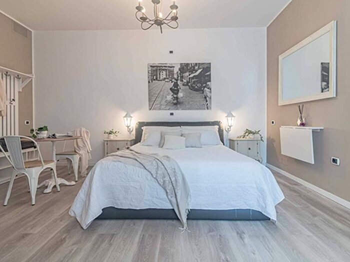 Appartamento in affitto in Via Angelo Bellani, Centro Storico, Monza