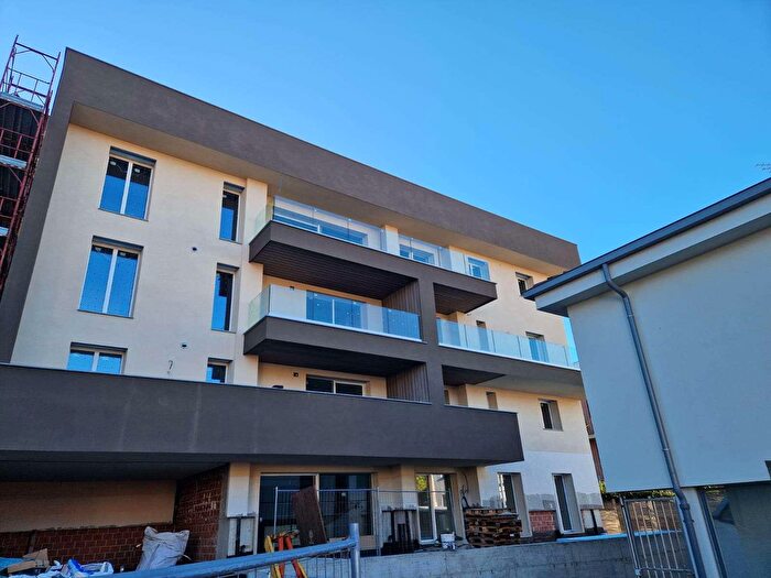 Appartamento trilocale in vendita in Cantu