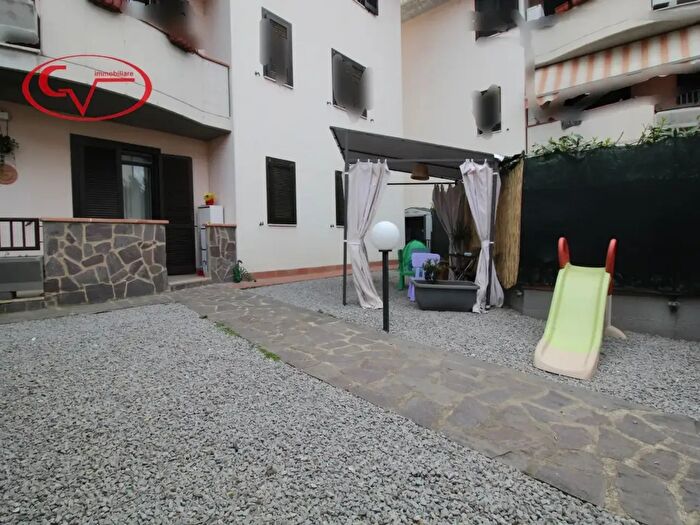 Appartamento trilocale in vendita in Via Castellaccia, Cavriglia