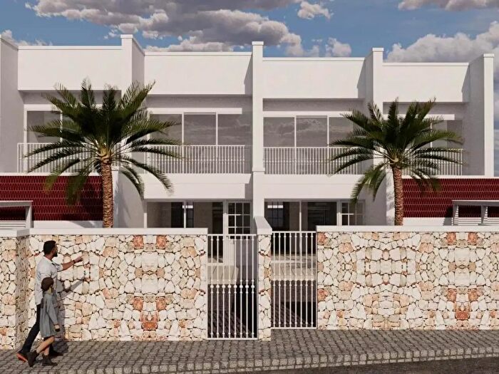 Casa trilocale in vendita in Viale Vienna, Carovigno