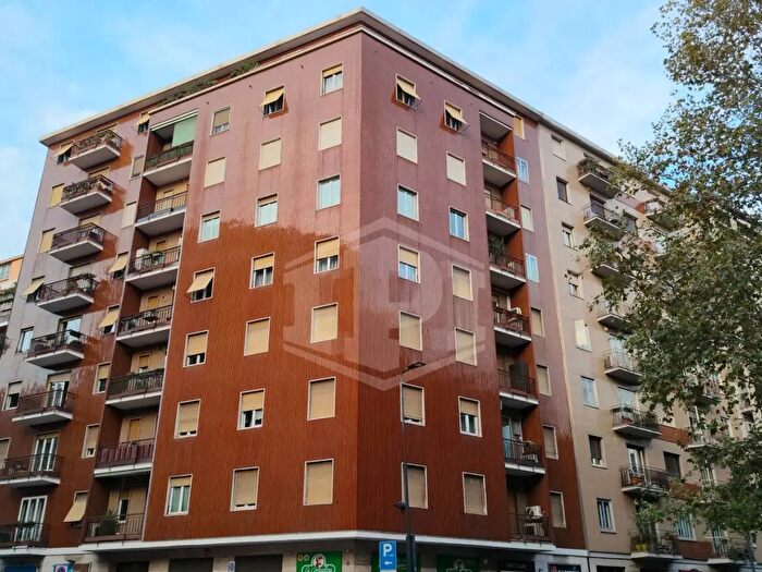 Appartamento monolocale in vendita in Via Montepulciano, Milano