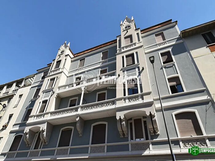 Appartamento bilocale in vendita in Via Nino Oxilia, Milano