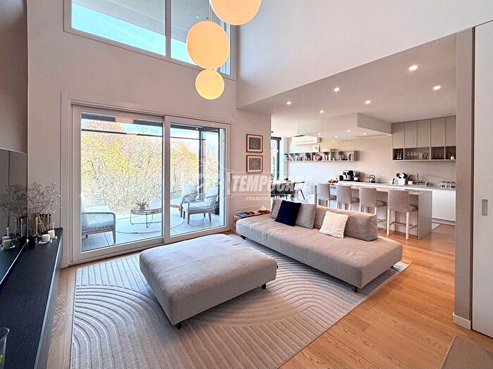 Casa con 5 locali in vendita in Via Mozart, Usmate Velate