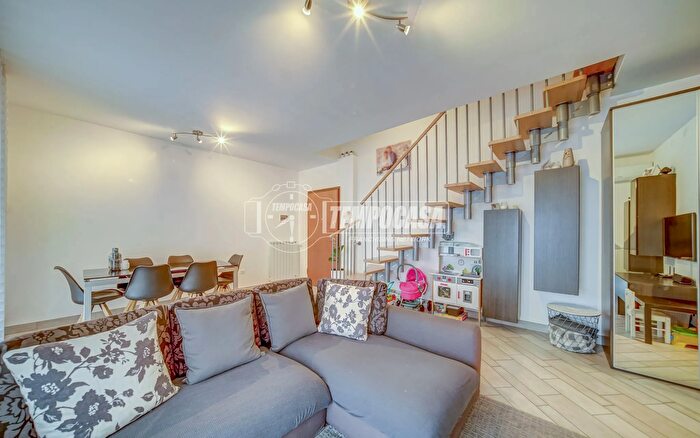 Appartamento trilocale in vendita in Via Giovanni Agusta, Samarate