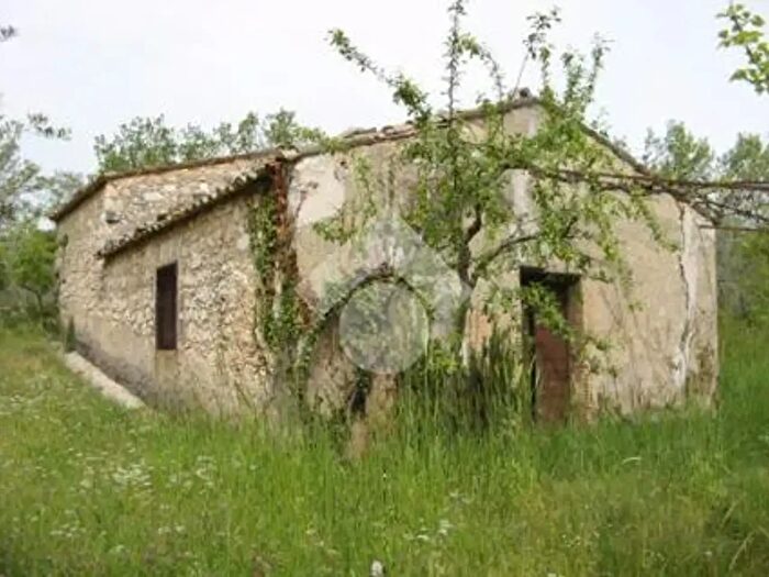 Casa bilocale in vendita in Via Virano, Veroli