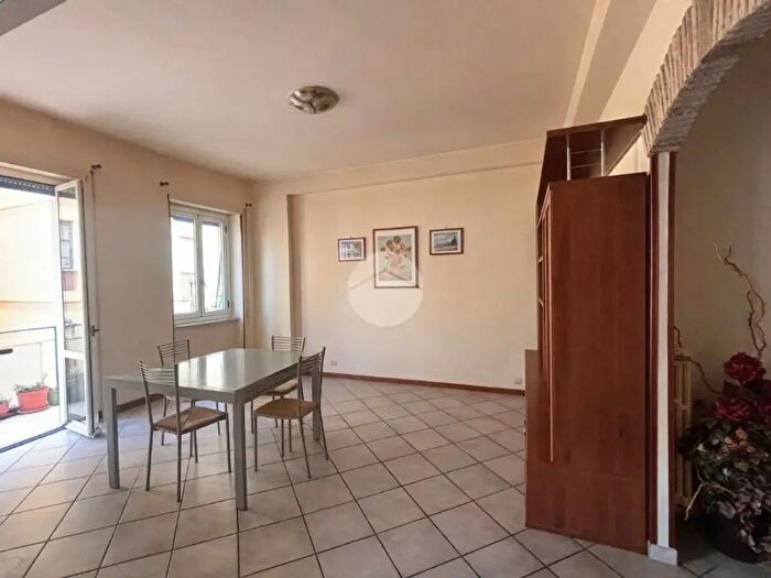 Appartamento quadrilocale in vendita in Via Gorizia, Viterbo