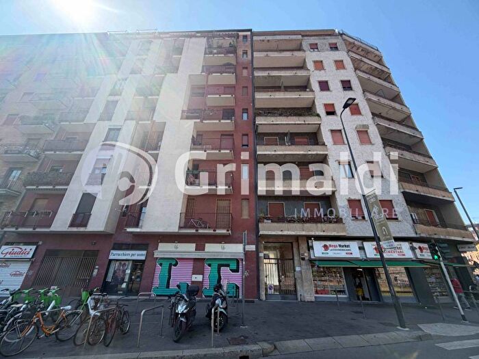 Appartamento trilocale in affitto in Piazzale Carlo Maciachini, Dergano, Milano