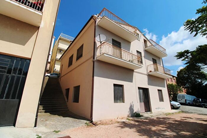 Casa con 5 locali in vendita in Via Martiri dUngheria Montegranaro, Montegranaro