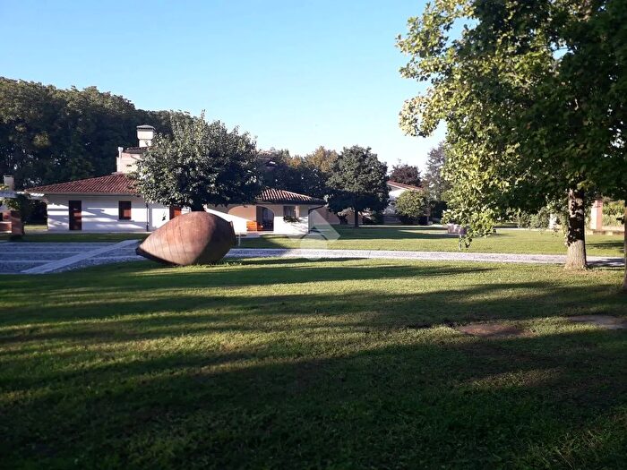 Casa quadrilocale in vendita in Via Guizza, San Polo Di Piave
