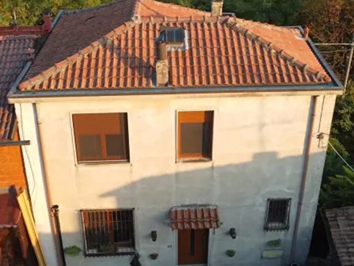 Casa quadrilocale in vendita in Via Andrea Moretti, Pietra De Giorgi