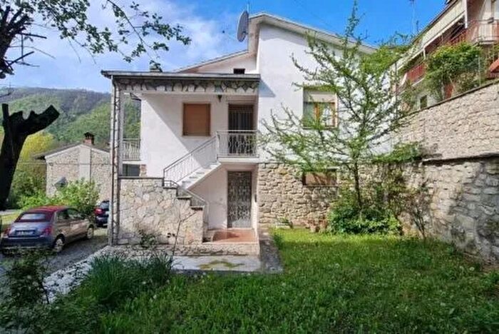 Casa bilocale in vendita in Frazione Molino Cassano Val di Nizza, Val Di Nizza