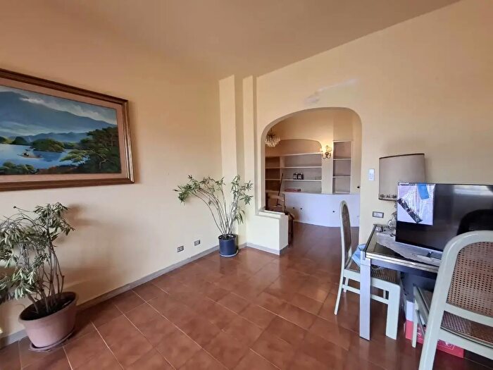 Appartamento quadrilocale in vendita in Carrara