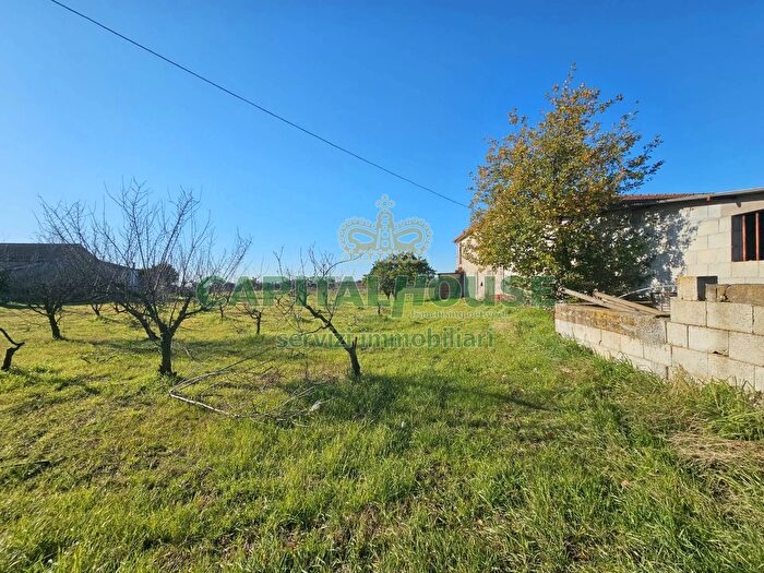 Casa con 6 locali in vendita in Via Palonessa, Pignataro Maggiore