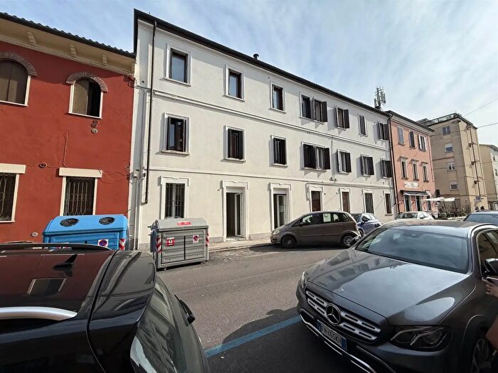 Appartamento con 6 locali in vendita in Via Galilei, Vicenza